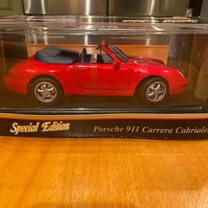 Porsche 1994 Carrera Cabriolet Die Cast